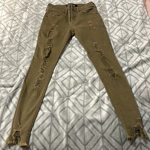 Green Jeans from Express in a size 0R